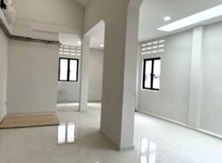 Jalan Besar (D8), Shop House #550025631